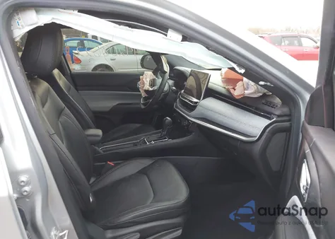 2024 Jeep Compass Latitude Lux Fwd z USA, uszkodzony, nr VIN 3C4NJDFN8RT129648